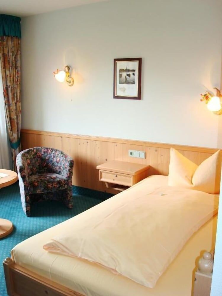 Hotel und Restaurant Moosmühle 3 estrellas en Dietenhofen