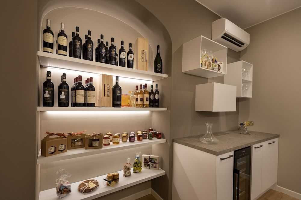 Villa Bernasconi - camere e ristorante - 3