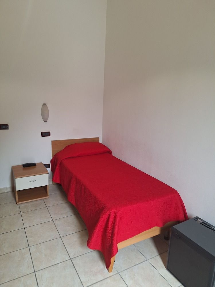 HOTEL LA PANIA 3