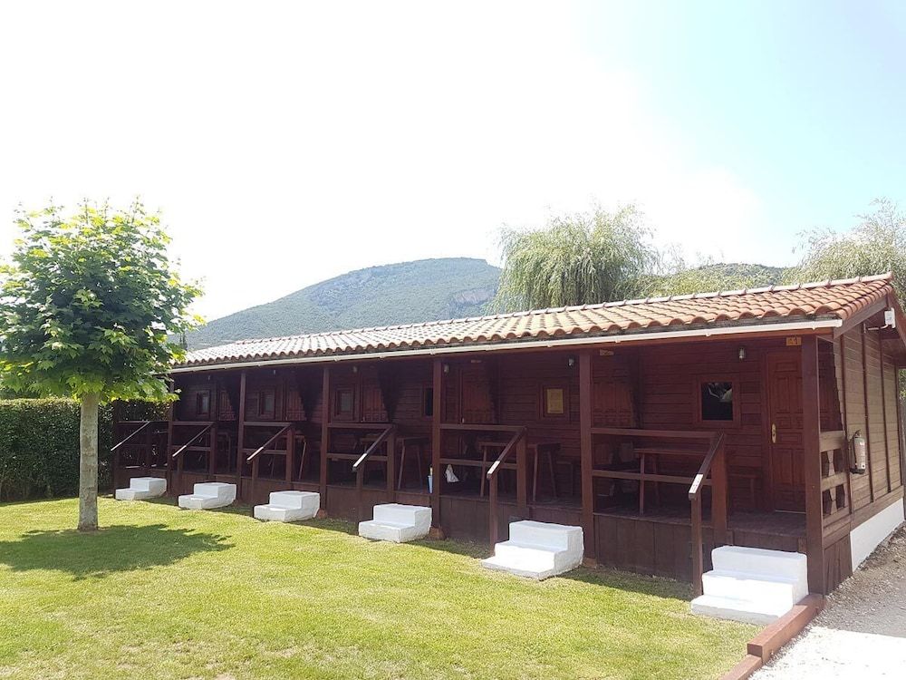 Camping Rio Nela -1 estrellas en Trespaderne