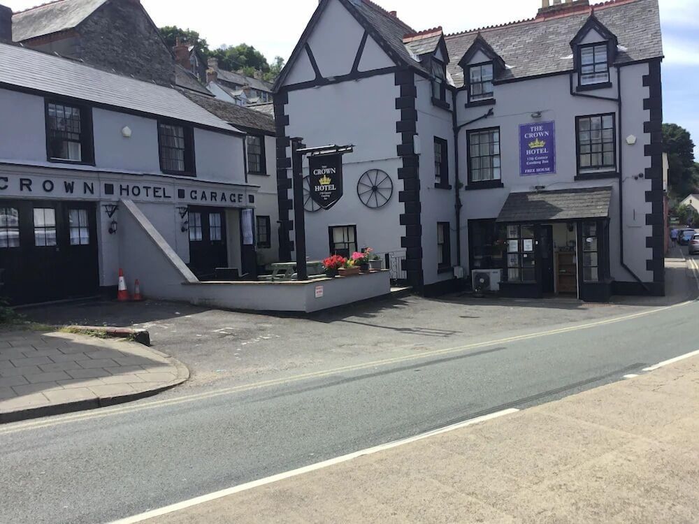 The Crown Hotel 3 estrellas en Corwen