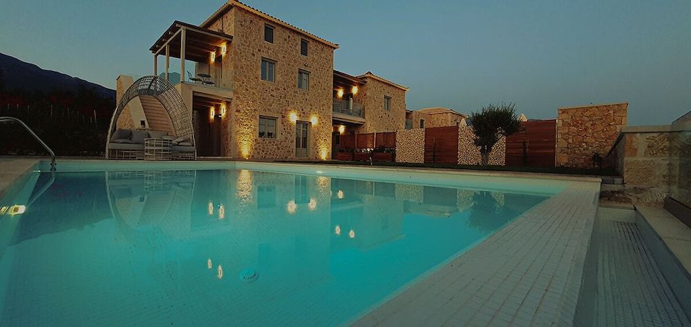 Katergo Luxury Villas -1 estrellas en Stoupa