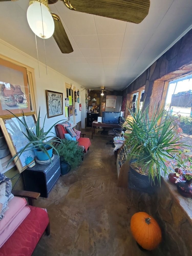 Grand Canyon Cabin 2