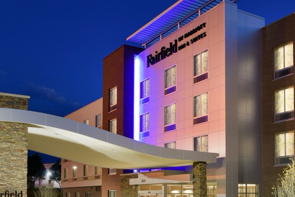 Fairfield Inn & Suites by Marriott Memphis Arlington 2 estrellas en Arlington
