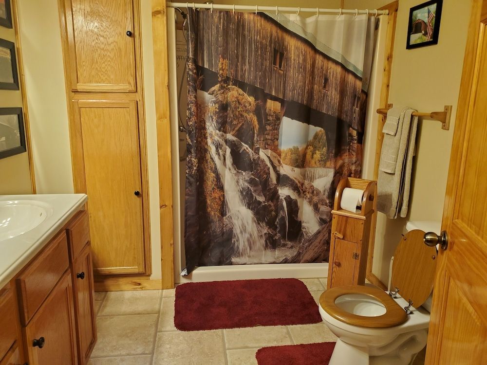 Snyder's Knob Bed and Breakfast 3