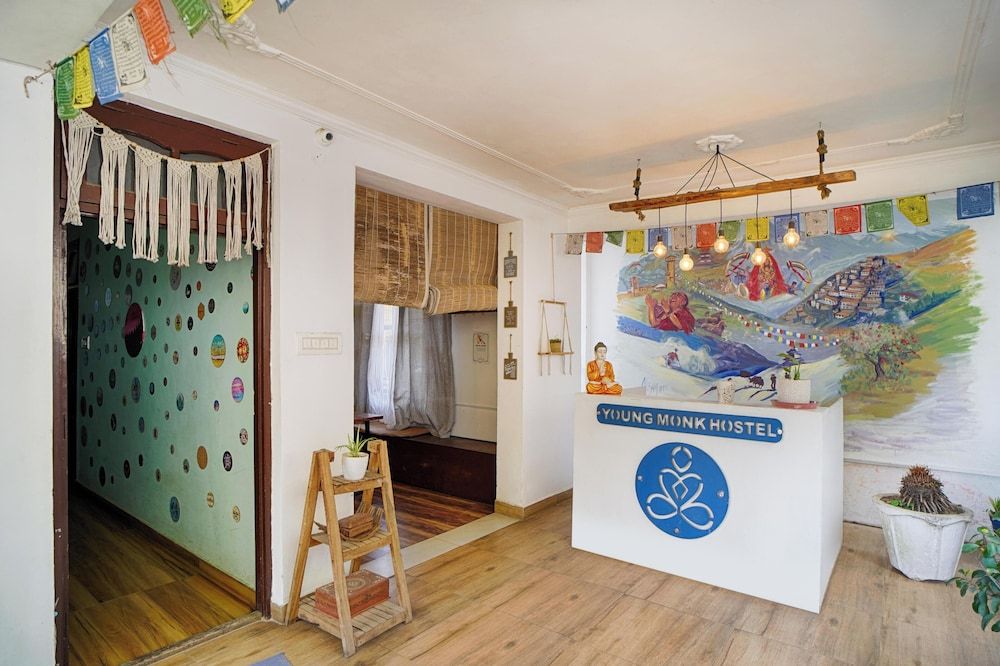 Young Monk Hostel Dharamkot 3