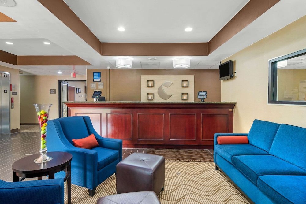 Comfort Inn & Suites Griffin North 3