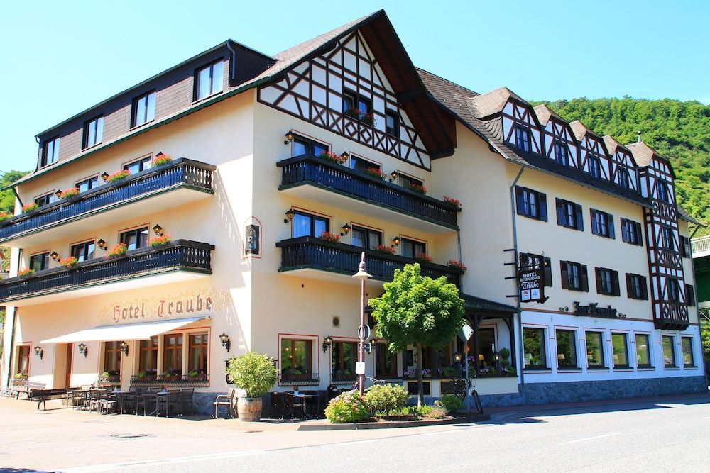 Hotel Traube -1 estrelas em Löf