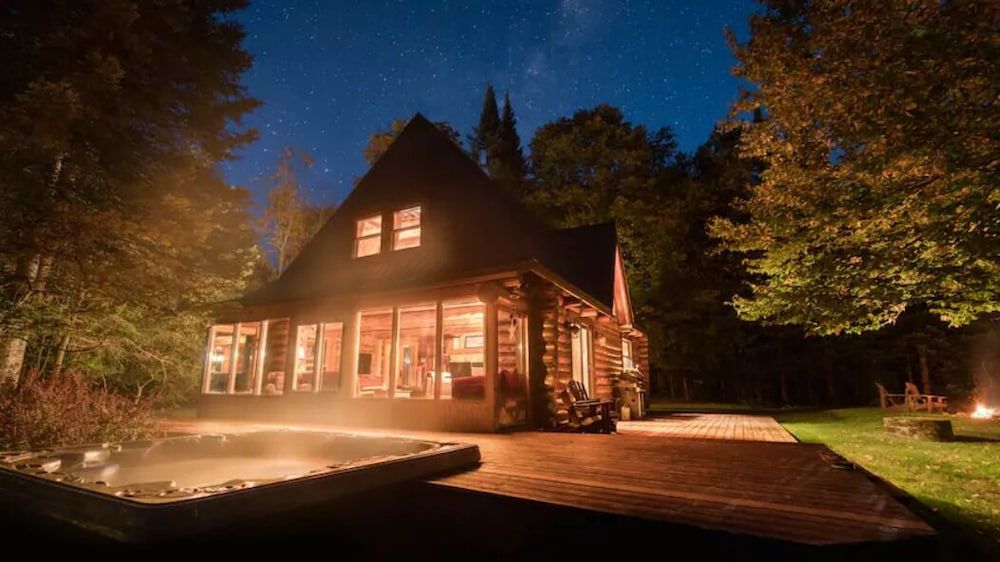 The Beaver Lodge by Escapades Tremblant -1 estrellas en Lac-Supérieur