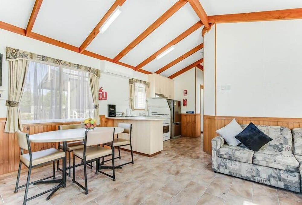 Paynesville Holiday Park 3