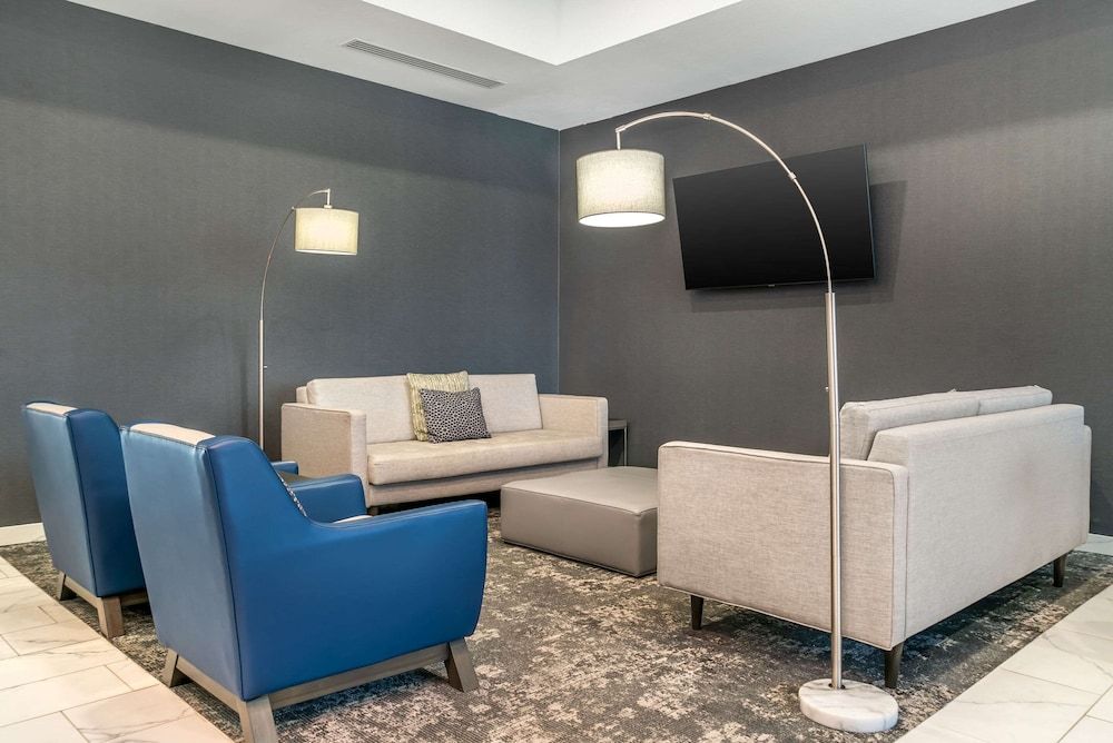 Comfort Inn & Suites Adrian 3
