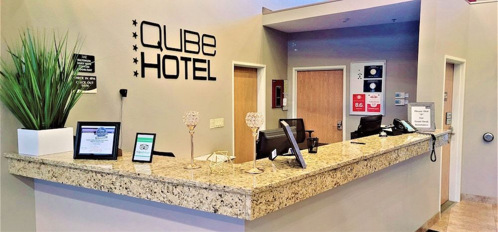 Qube Hotel 3