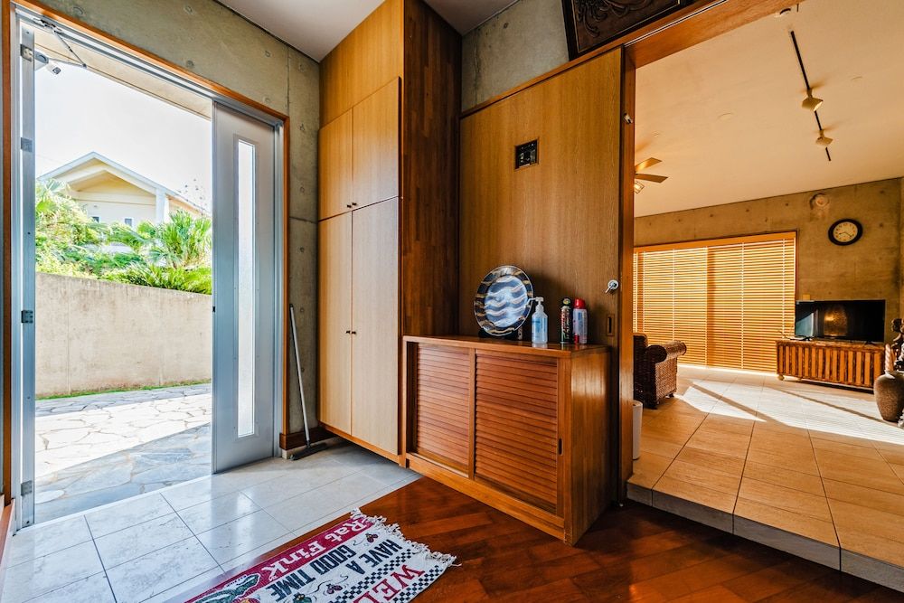 Pine House in Ginoza 3