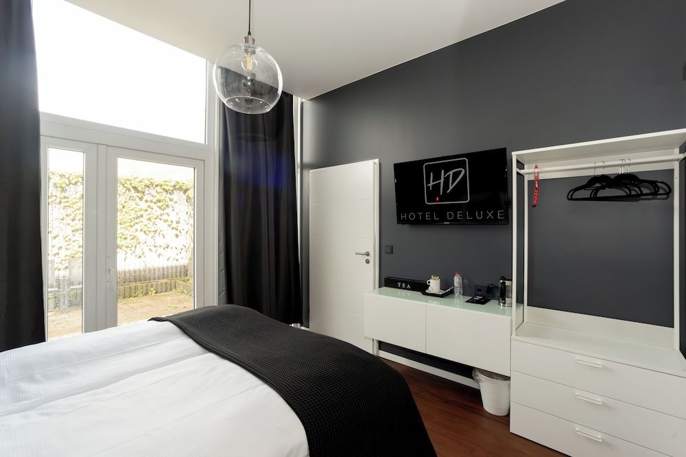 Hotel Deluxe 3