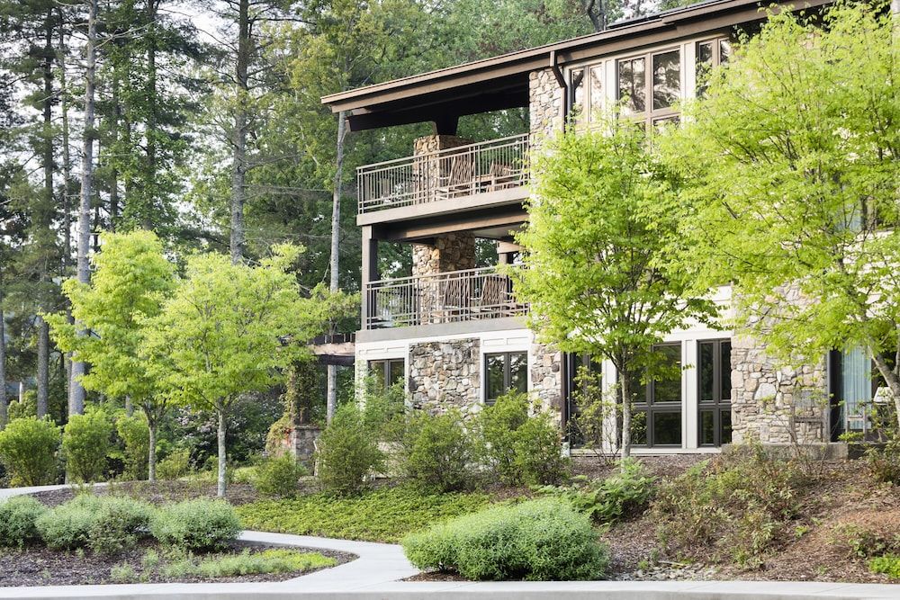 Kanuga Inn & Lodging -1 estrellas en Hendersonville