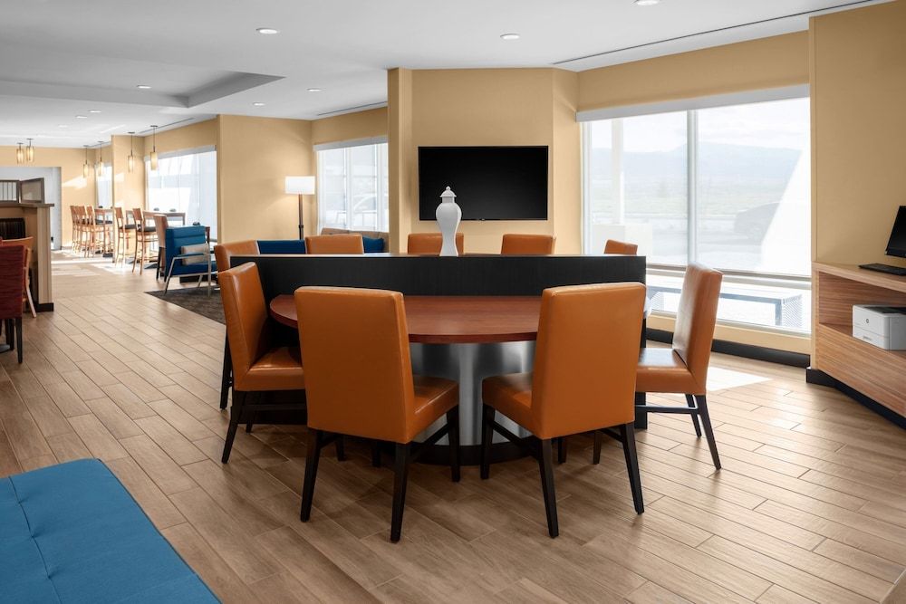 Towneplace Suites By Marriott Tehachapi 3