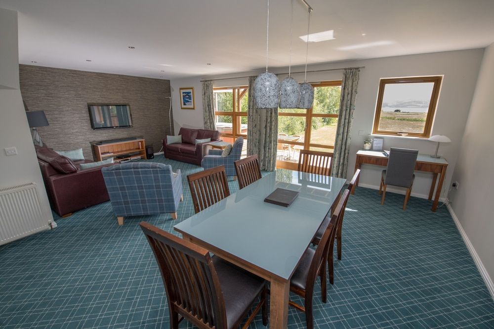 Loch Lomond Waterfront Luxury Lodges -1 estrellas en Balmaha