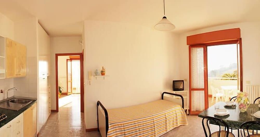 Residence Azzurro 3