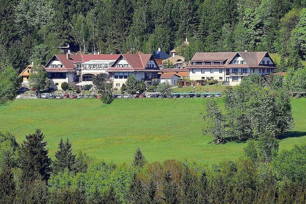 Hotel Podlesí 3 estrellas en Podlesí