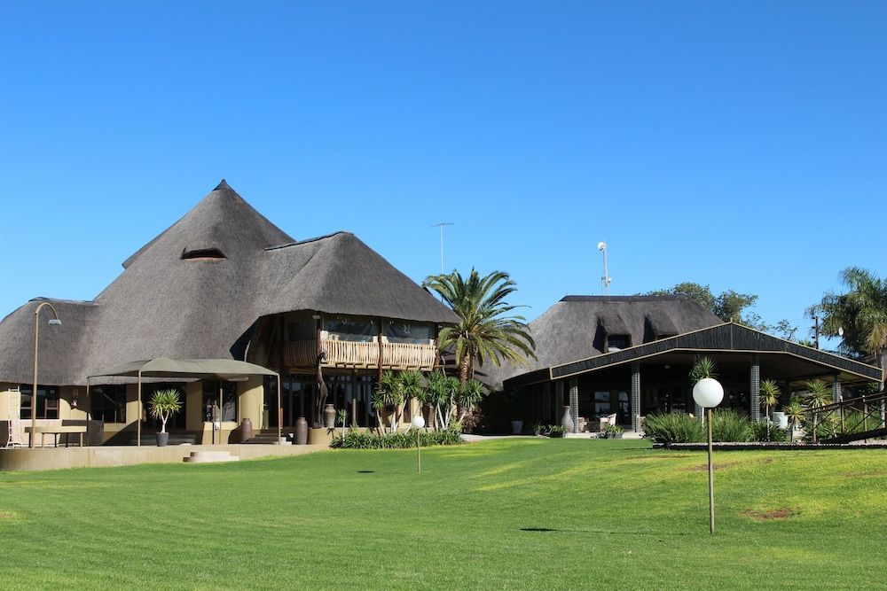 Lapa Lange Game Lodge -1 estrellas en Mariental
