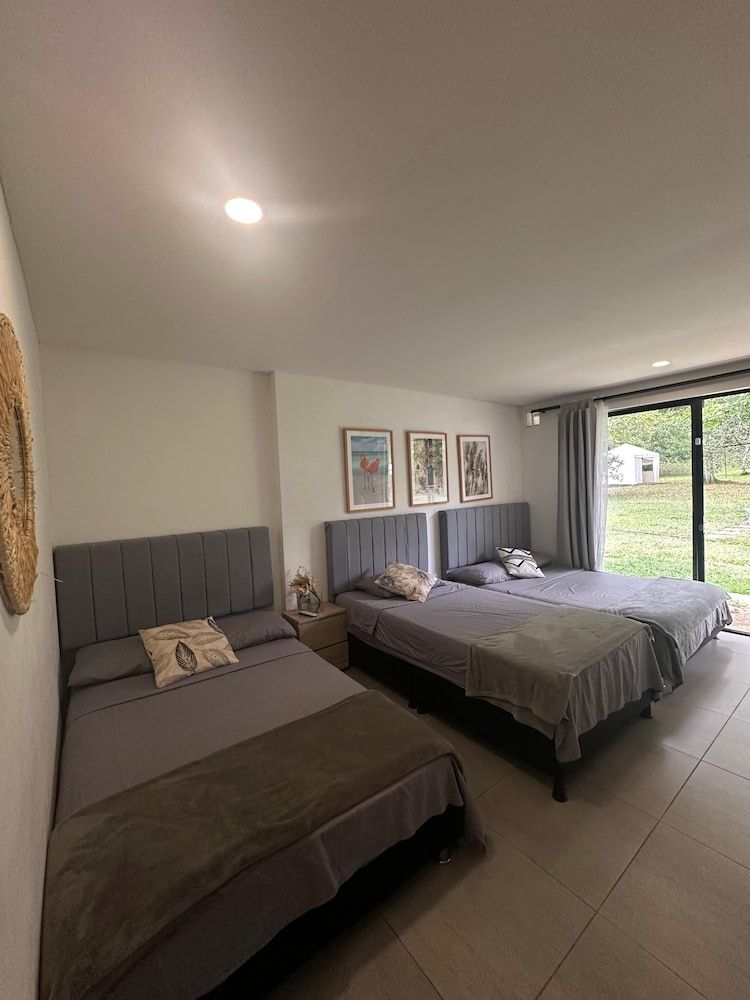 Hotel Boutique Rosse -1 estrellas en La Vega