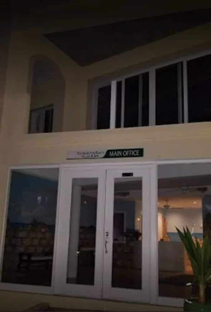 The Hamilton Beach Villas & Spa 2