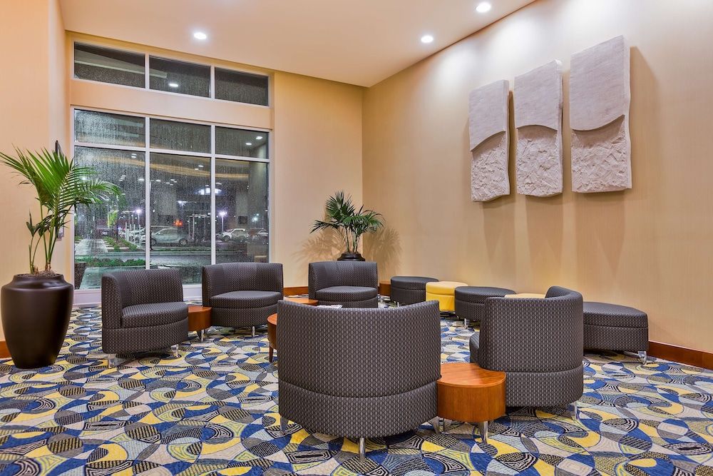 Hampton Inn & Suites Downtown Owensboro/Waterfront 3
