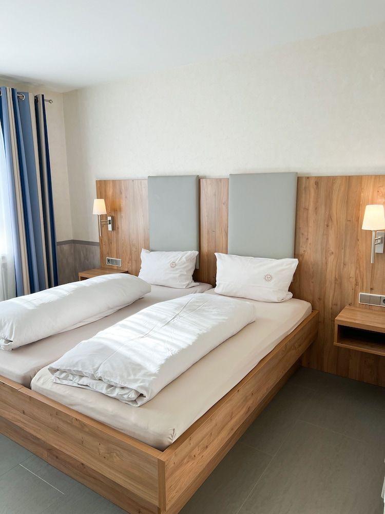 Hotel Garni Illertal -1 estrellas en Altenstadt