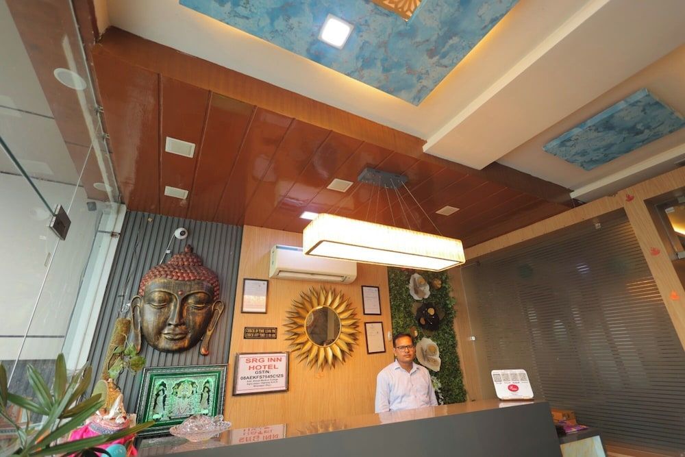 HOTEL SRG INN 2