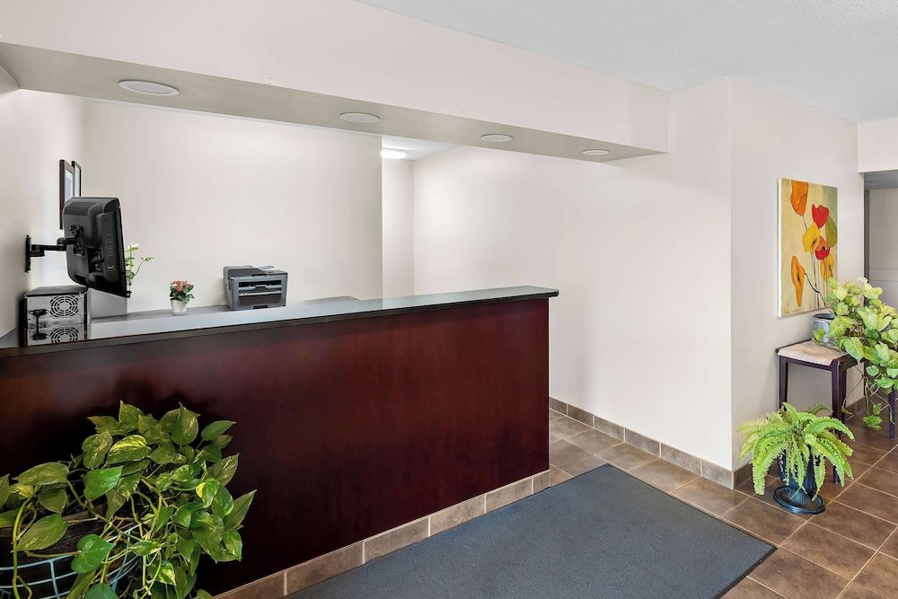 SureStay Plus Hotel by Best Western Hardisty 3