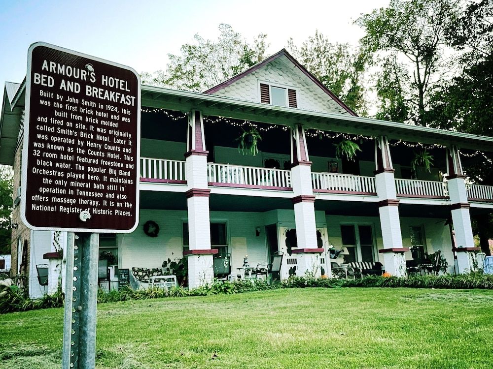 Armour's Hotel -1 estrellas en Red Boiling Springs