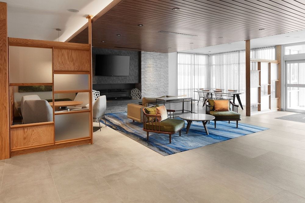 Fairfield Inn & Suites by Marriott Stony Creek 3