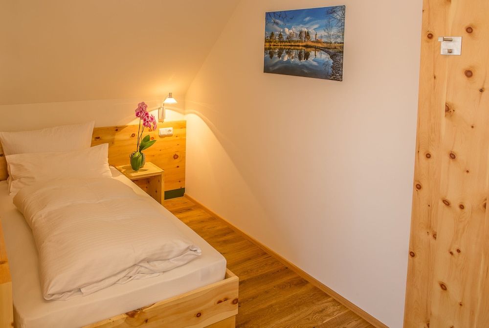 Landgasthof Weberhans -1 estrellas en Harburg