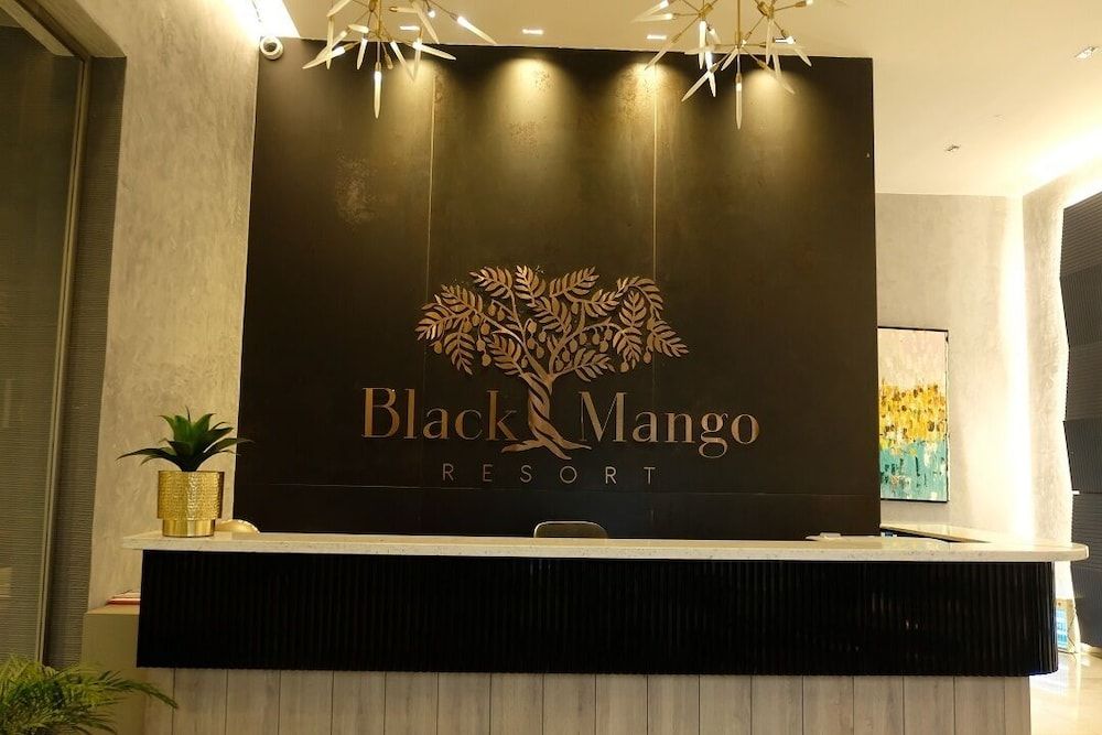 Black Mango Resort 3
