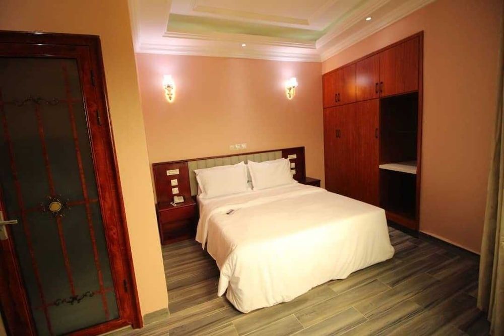 Sindz Palace Hotel 3