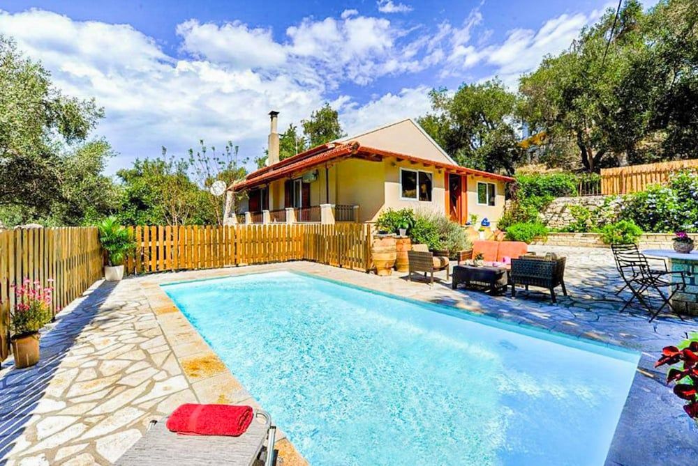 Dimitris Cottage in Apergatika -1 estrellas en Apergátika