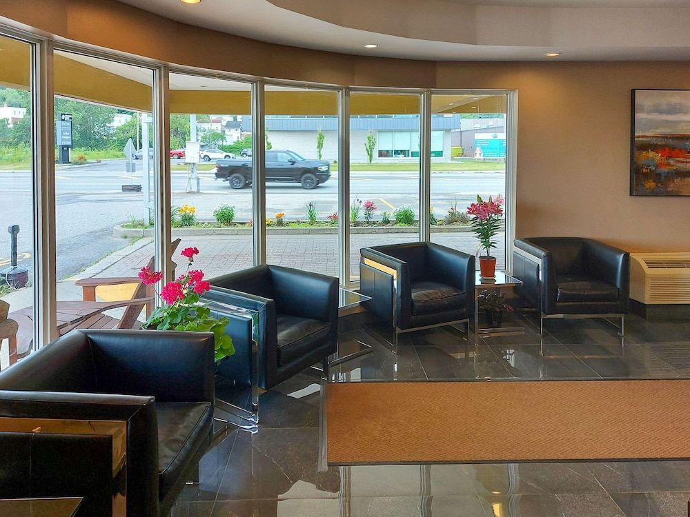 Quality Suites 3
