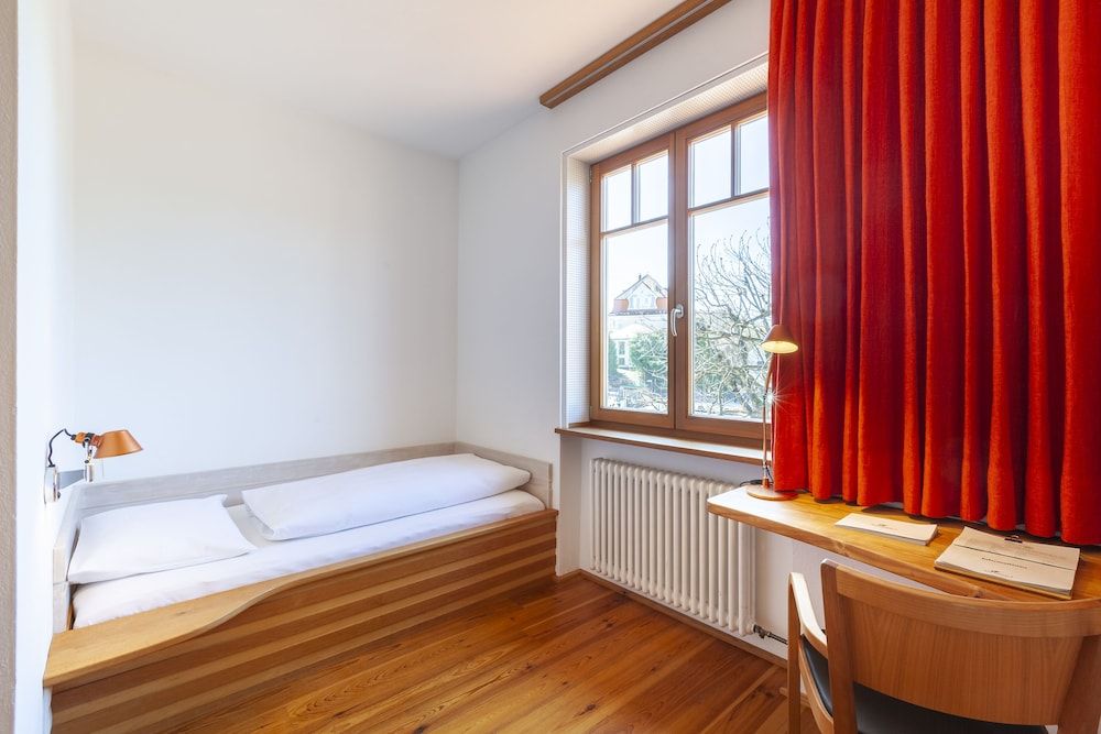 Alter Wirt GmbH in Grünwald 2