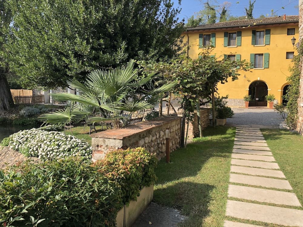 Villa dei Mulini -1 stelle a Volta Mantovana