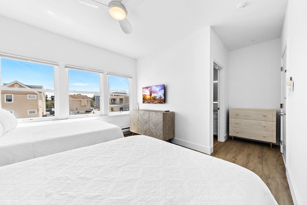 The Hideaway Hotel 3