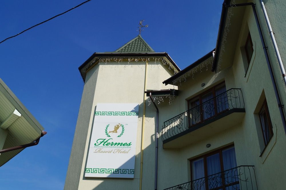 Hermes Resort Hotel 3 estrellas en Truskavets