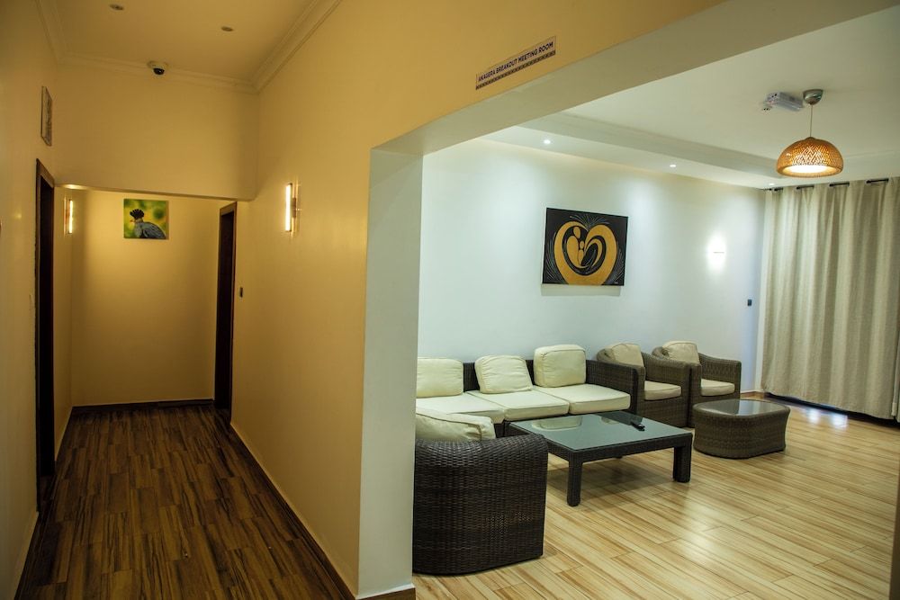 The Little Hill Boutique Hotel 2