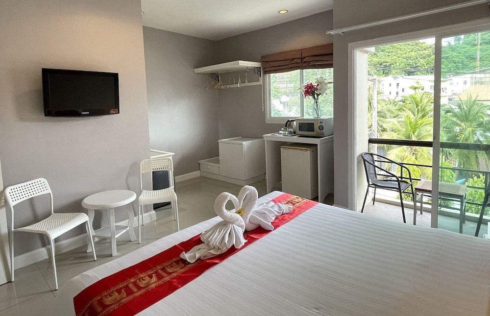 Thalassa Pool Kata Phuket 2
