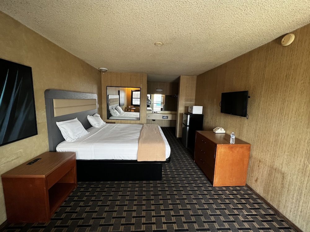 Casa Playa Inn & Suites Stanton Anaheim Area 2