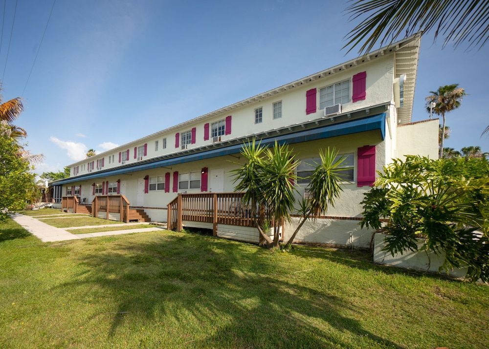 Captain's Table Hotel 3 estrellas en Everglades City