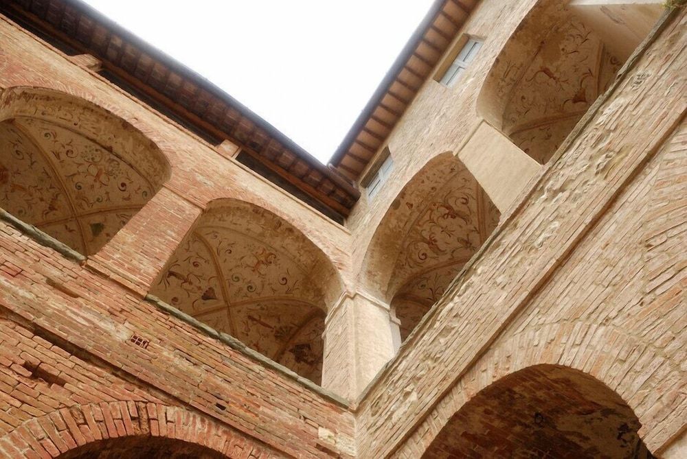 Abbazia Sette Frati Agriturismo Fratres -1 estrellas en Pietrafitta