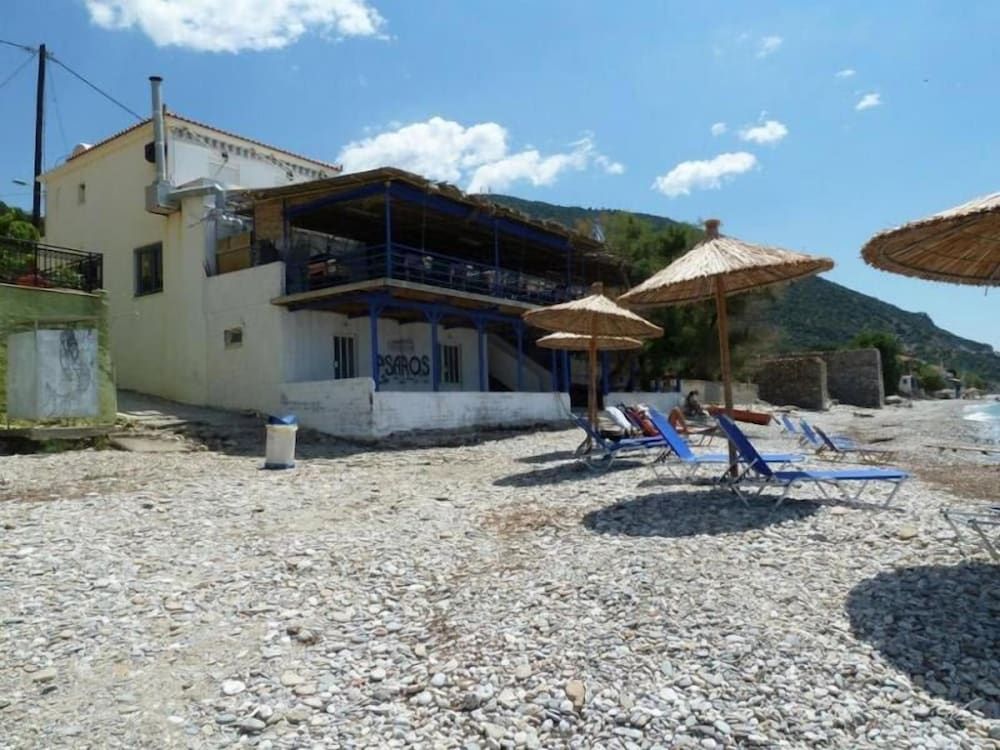 Psaros Melinta -1 estrellas en Plomarion