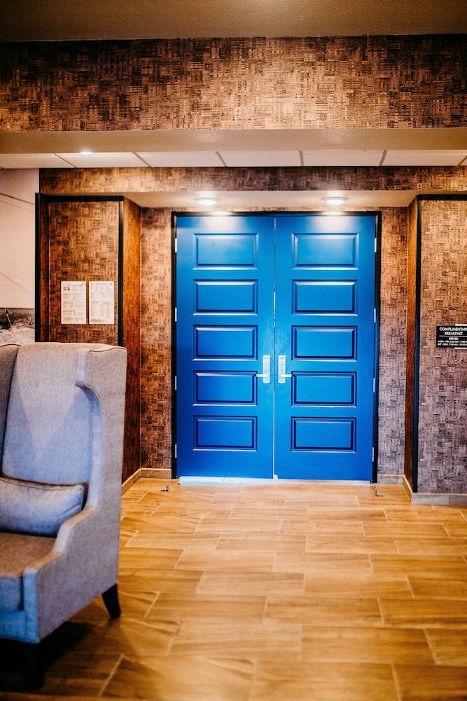 Cobblestone Hotel & Suites - International Falls 3