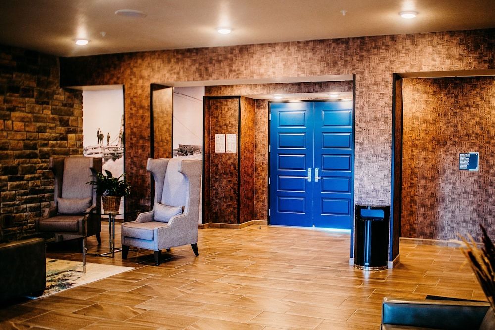 Cobblestone Hotel & Suites - International Falls 2
