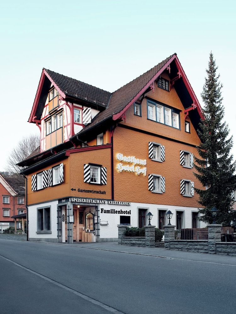 Gasthaus Hof 2 estrellas en Appenzell